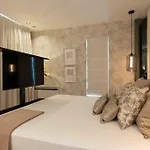 Maxima فيلة كاروفينيو