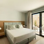 فيلة Maxima كاروفينيو