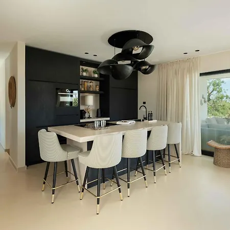 Willa Maxima Carovigno